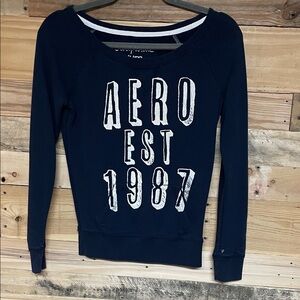 Aeropostale size XS Navy Blue Graphic Scoop Neck Sweatshirt with Front Pocket